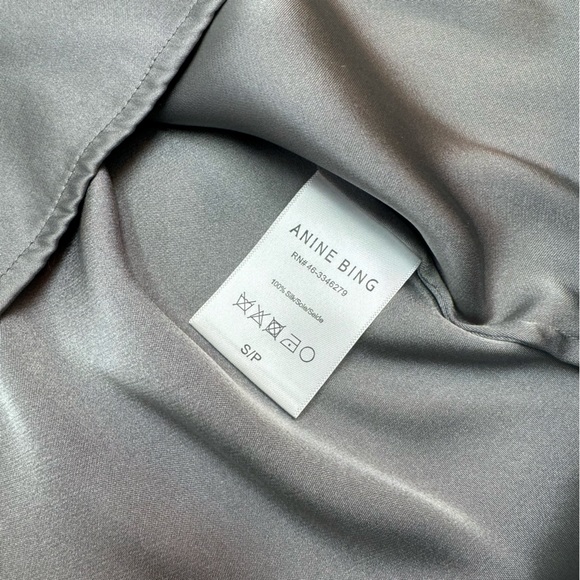 Anine Bing Grey Silk Long Sleeve Button Down Blouse Size S - Picture 12 of 15